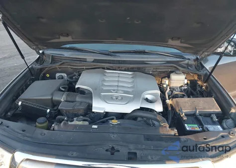 2008 Toyota Land Cruiser V8 from USA, damaged, VIN JTMHY05J885003255